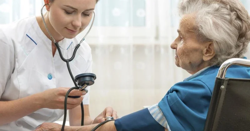 Кто и как может обратиться в геронтологический центр? разъяснение Минздрава