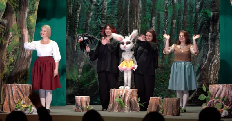 Dövlət Kukla Teatrı əlilliyi olan uşaqlar üçün “Açıq qapı” günü keçirib FOTO