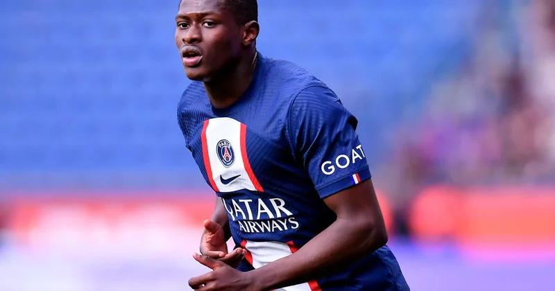 İlin ən yaxşı futbolçusu adına namizədlərin yekun siyahısı açıqlandı 6 sı PSJ nin formasını geyinir