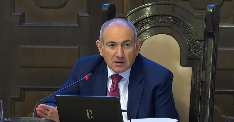 Məmurlar şokda: Paşinyan dövlət qulluqçularına elə bir şey təklif etdi ki...