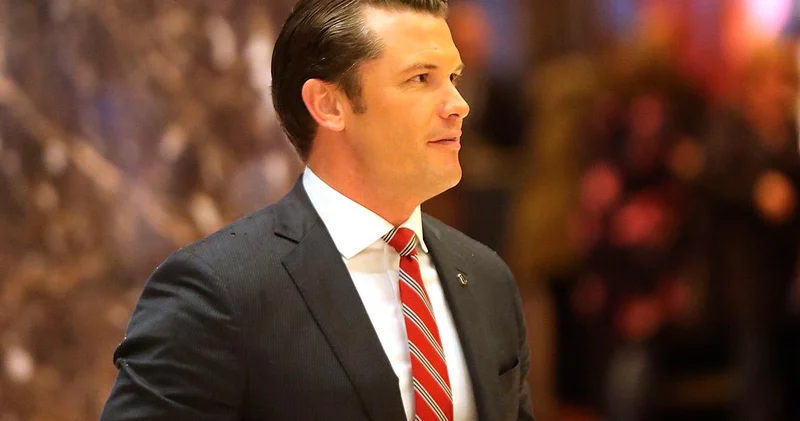 Глава Пентагона захотел ужина в компании Трампа, Путина и Зеленского Minval Politika