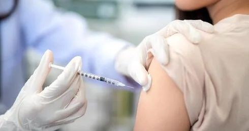 В Израиле от гриппа умер шестилетний привитый мальчик второй ребенок за неделю