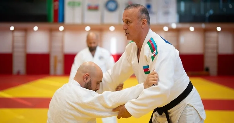 Azərbaycan çempionatına hazırlıq məqsədilə cüdo hakimləri üçün seminar keçirildi