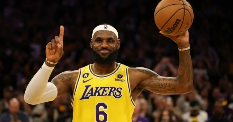 Леброн Джеймс посетовал на старость Minval Politika