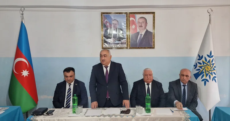 YAP Laçın 50 saylı ƏPT də Partiya fəalları ilə görüş keçirib