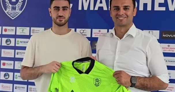 Azərbaycanlı qapıçı Avropa klubundan FİFA ya şikayət etdi