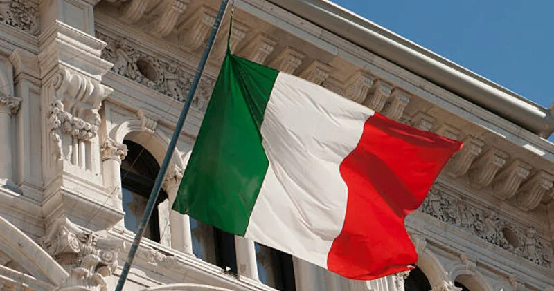 İtaliya naziri ümid edir: Ukrayna yaxın aylarda silah tələbatını aradan qaldıra bilər