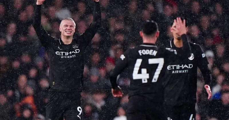 Holann Şirerin rekordunu yeniləyib premyer liqanın tarixinə düşdü