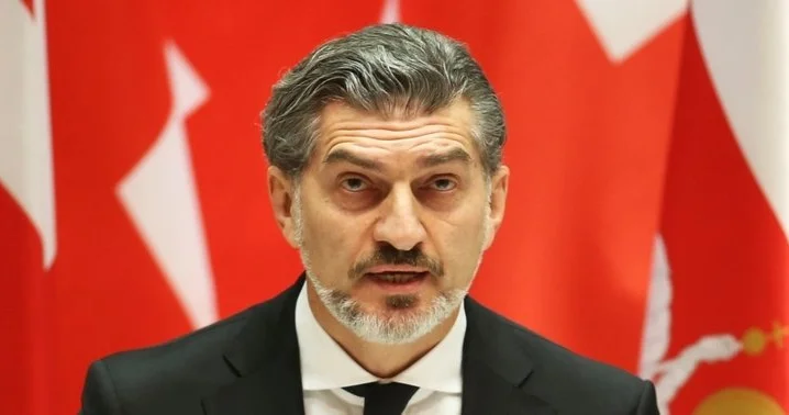 Gürcüstan prezidenti BBC ni hədələdi KONKRET