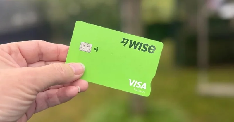 “Wise” Rusiya və Belarus vətəndaşlarının kartlarını bloklamağa başlayıb