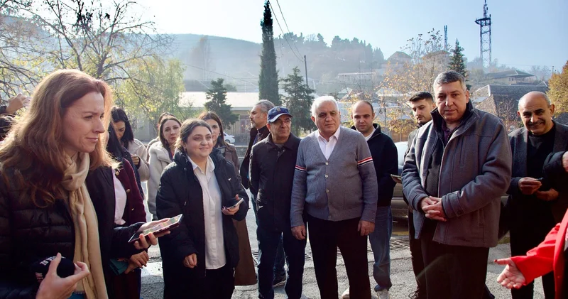 Mediatur iştirakçıları Şəki Xan sarayını ziyarət edib FOTO