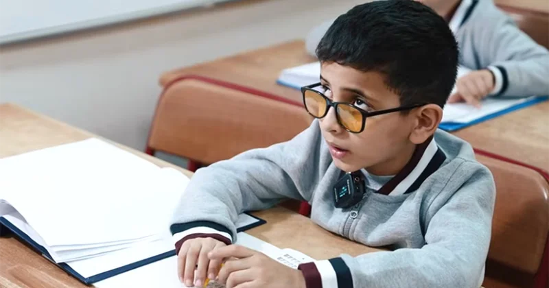 Gözlə yox, barmaqla oxuyanlar Görmə məhdudiyyətli uşaqların tədris hekayəsi