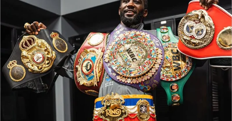 Amerikalı boksçu dünya çempionu titulundan məhrum edildi