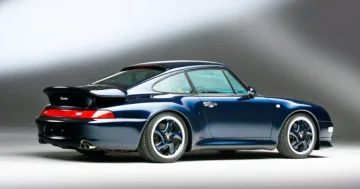 Müasir Porsche 911 klassik dizaynda təqdim edildi…