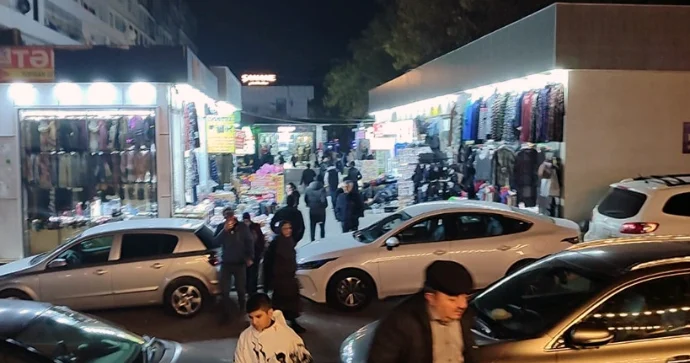 Bakıda yolu kəsənlər xaosa səbəb olublar FOTOLAR