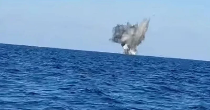 Румынские водолазы обезвредили в Черном море опасный морской дрон Minval Politika