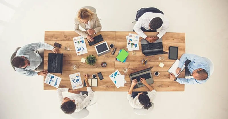 Болтливых работников обяжут платить за утечку тайн