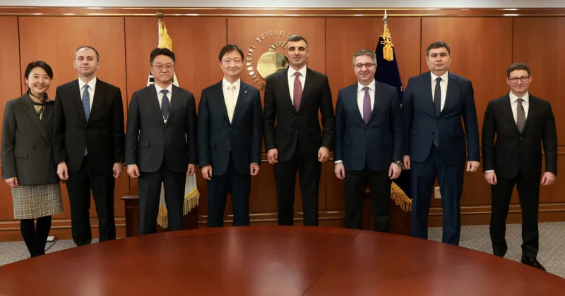 Koreya Maliyyə Nəzarət Xidməti ilə əməkdaşlıq imkanları müzakirə olunub