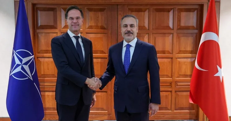 Фидан и Рютте обсудили перспективы по урегулированию на Украине