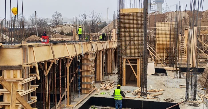 В жилом массиве D3 в городе Шуша строится 10 многоквартирных домов