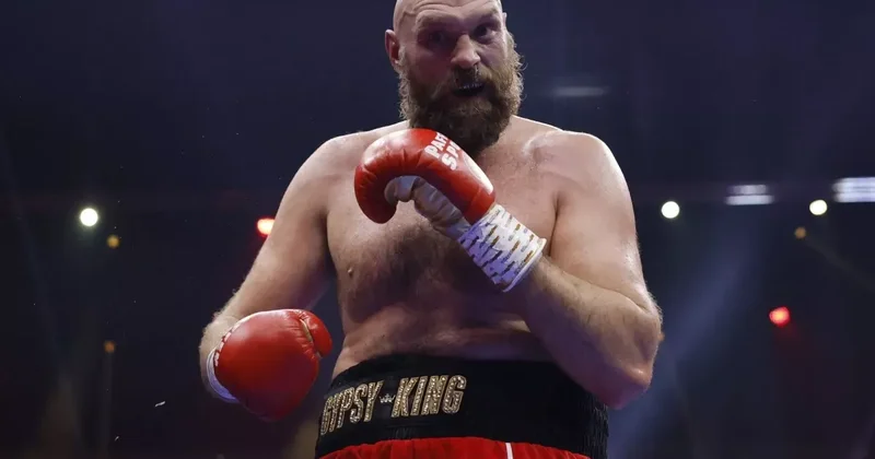 Тайсон Фьюри объявил о возвращении на ринг