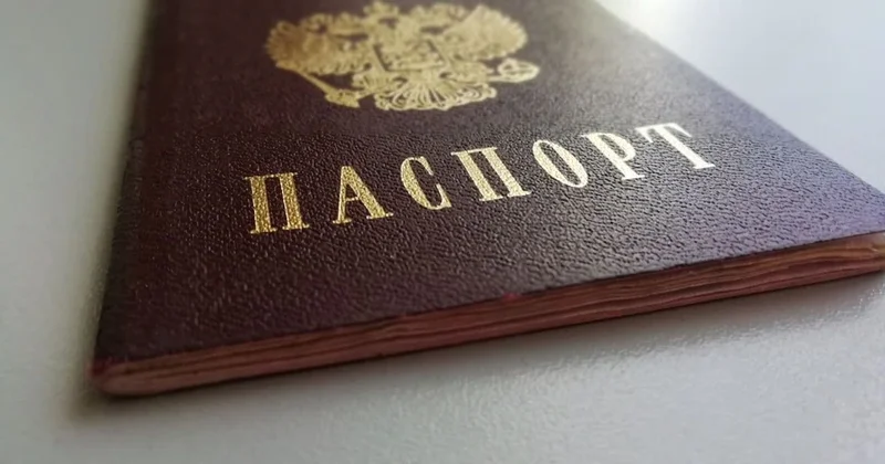 Son bir ildə Rusiya vətəndaşlığı almaq istəyənlərin sayı 30 faiz azalıb...