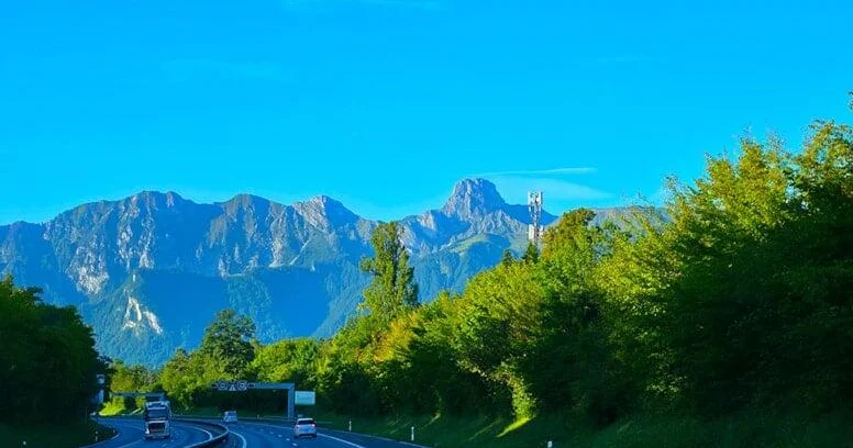 Yaşamaq və işləmək üçün dünyanın ən yaxşı ölkəsi açıqlandı