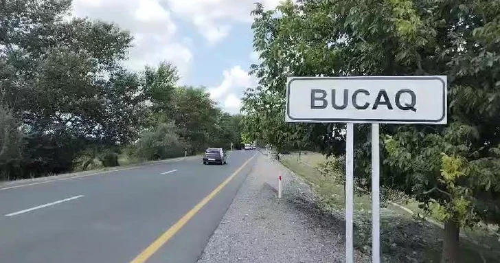 В результате ДТП в Огузском районе пострадали три человека