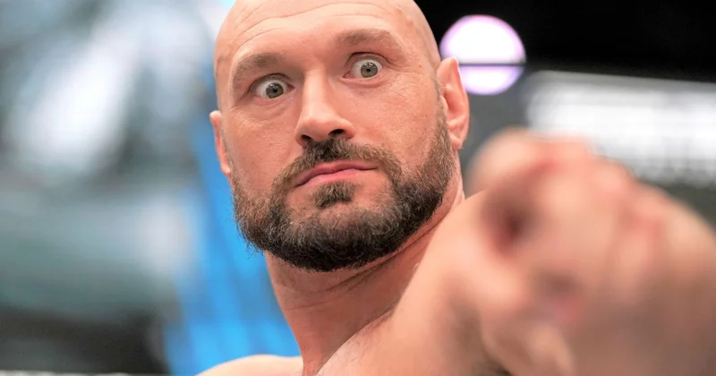 Tayson Fyuri boksa geri dönəcəyini təsdiqlədi