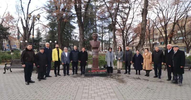 Yazıçının qayıdışı