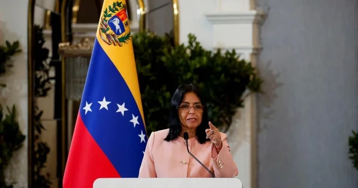 Верховный суд Венесуэлы назначил вице президента Родригес и.о. главы государства