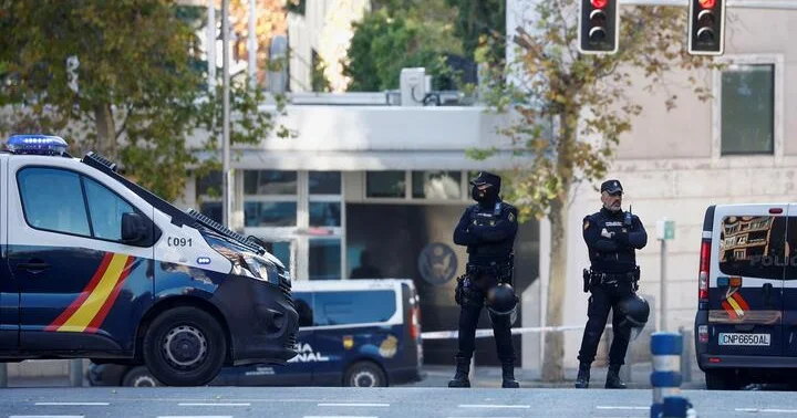 В Мадриде сотни людей вышли на митинг после операции США в Венесуэле