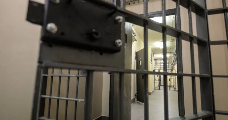 Adam öldürən ata və oğula ağır cəza verildi KONKRET