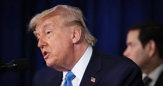 Мэр Чикаго: действия Трампа в Венесуэле усиливают вероятность войны