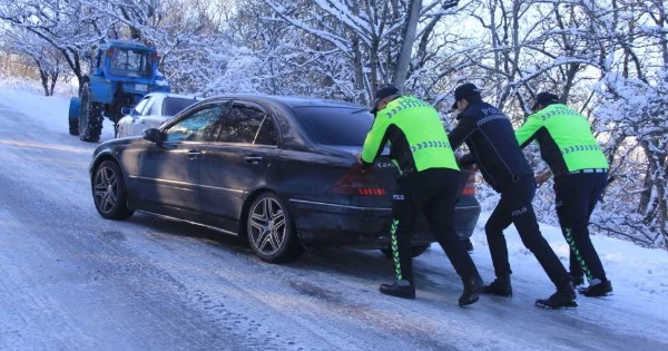 Ağsu dolaylaırnda sürüşmə riski minimuma endirildi FOTOLAR (YENİLƏNİB)