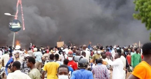 Nigeriyada bazarda terror aktı ən azı 30 nəfər həlak olub