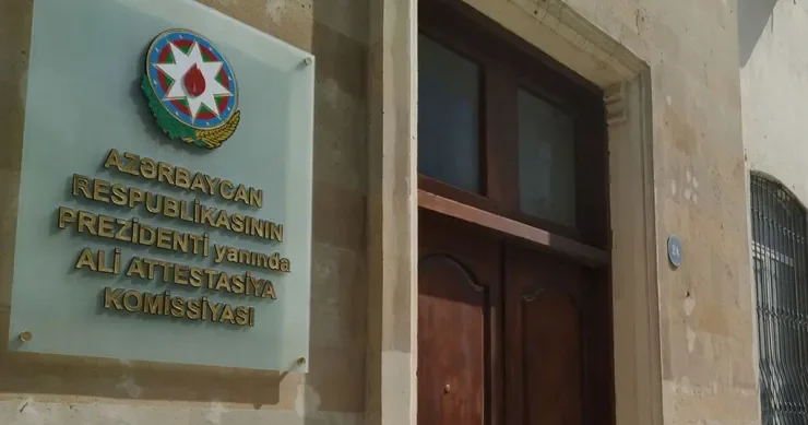 Elmi dərəcə verilməsindən imtina edilənlərin sayı yüzlərlədir