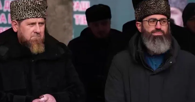 Появился Кадыров с тростью