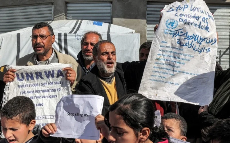 UNRWA ABŞ nin yardımı dayandırmasına görə maaşların ödənilməsində çətinliklərlə üzləşir