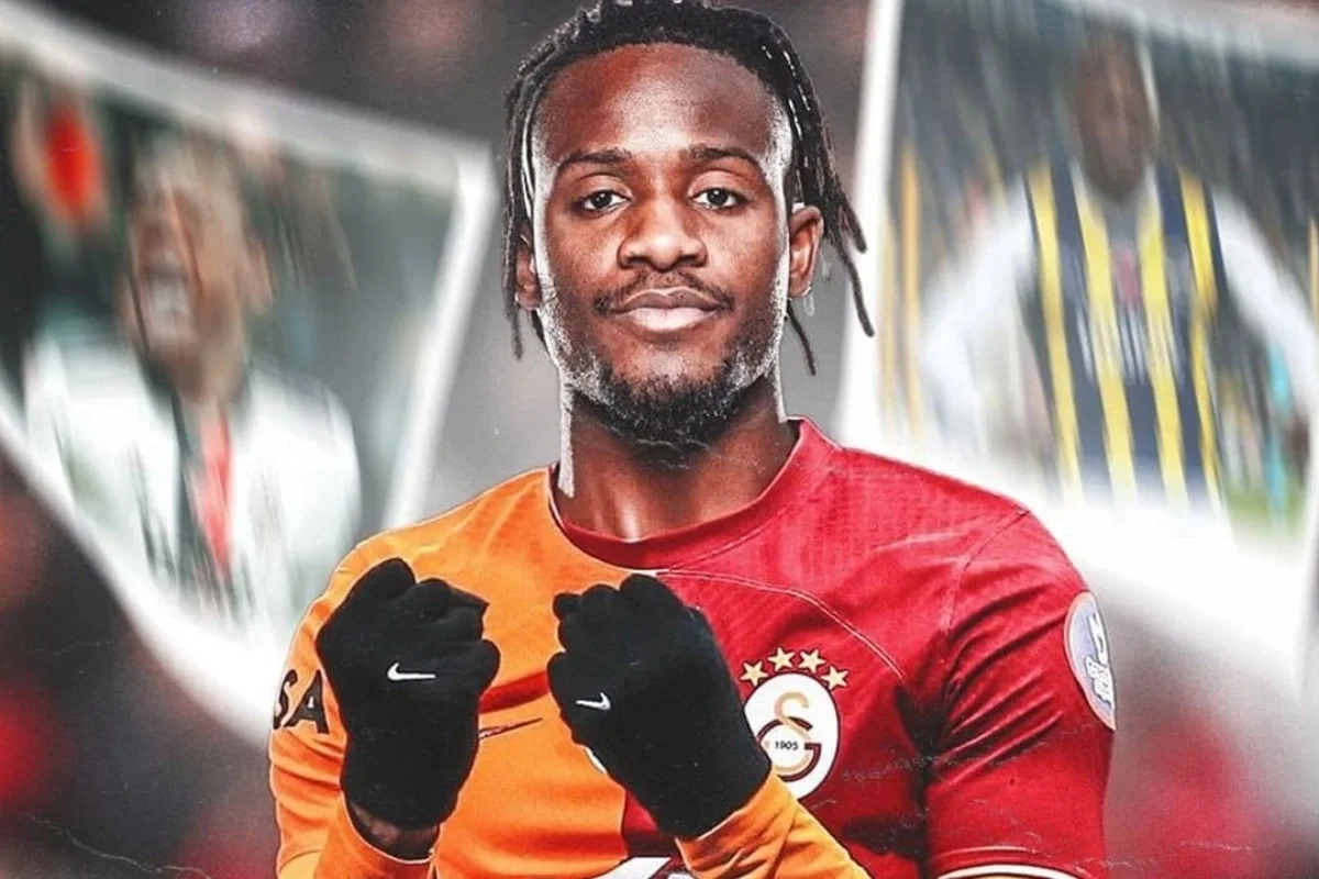 Qalatasaray mövsümün əvvəlində transfer etdiyi hücumçu ilə yolları ayırdı