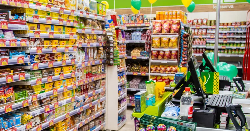 Marketdə müştəri öldü