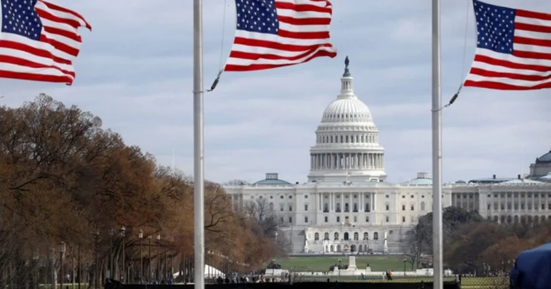 ABŞ də şatdaunu dayandıran qanun layihəsi qəbul edildi