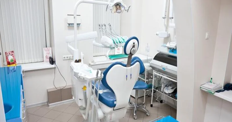 Özəl tibb müəssisələri və stomatoloji klinikalarda yoxlama aparılıb, nöqsanlar aşkarlanıb