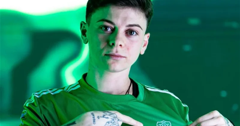 Хавбек милли покинула Галатасарай и перебралась в Грузию