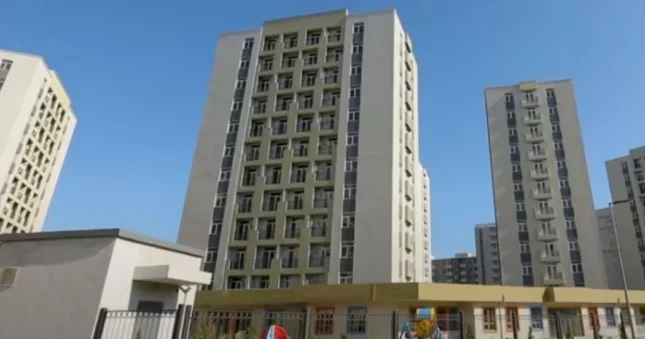 MİDA Yaşayış Kompleksində təhlükəli vəziyyət yaranıb VİDEO