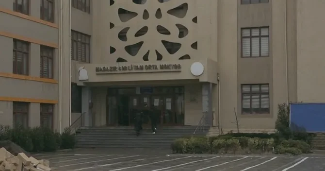 Masazırda məktəbdə təhlükəli vəziyyət: Qaz qoxusu gəlir, uşaqlar dərsə getmirlər