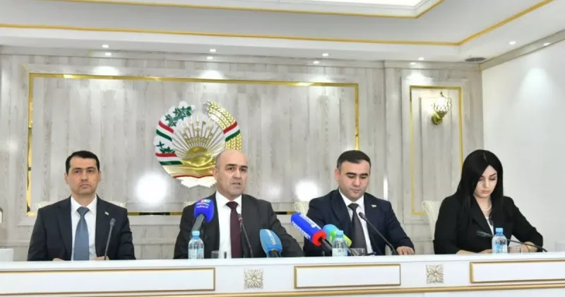 В Таджикистане выявили сотни тонн некачественных продуктов питания