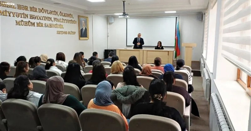 Azər Allahverənov Kürdəxanı qəsəbəsində sakinlərlə görüşüb