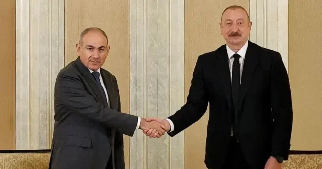 В Абу Даби проходит встреча между Ильхамом Алиевым и Николом Пашиняном