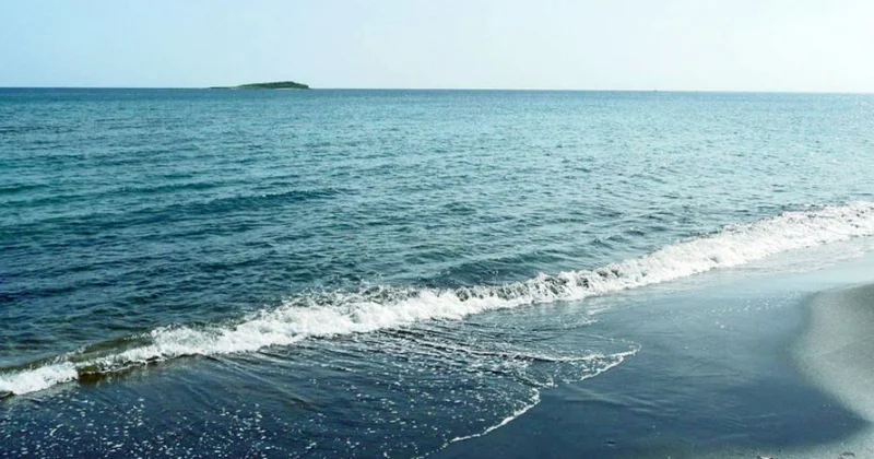 Soyuq havada dənizdə çimmək həqiqətən sağlamlıqdır? HƏKİM AÇIQLADI